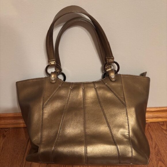 Lovely Tommy Hillfiger Bag - Picture 3 of 8